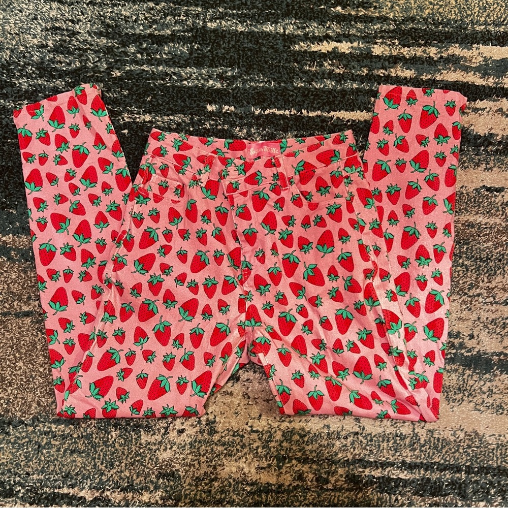 Dolls Kill Sugar Thrillz Pink Strawberry Fields Denim Jeans Whimsical Cute Berry